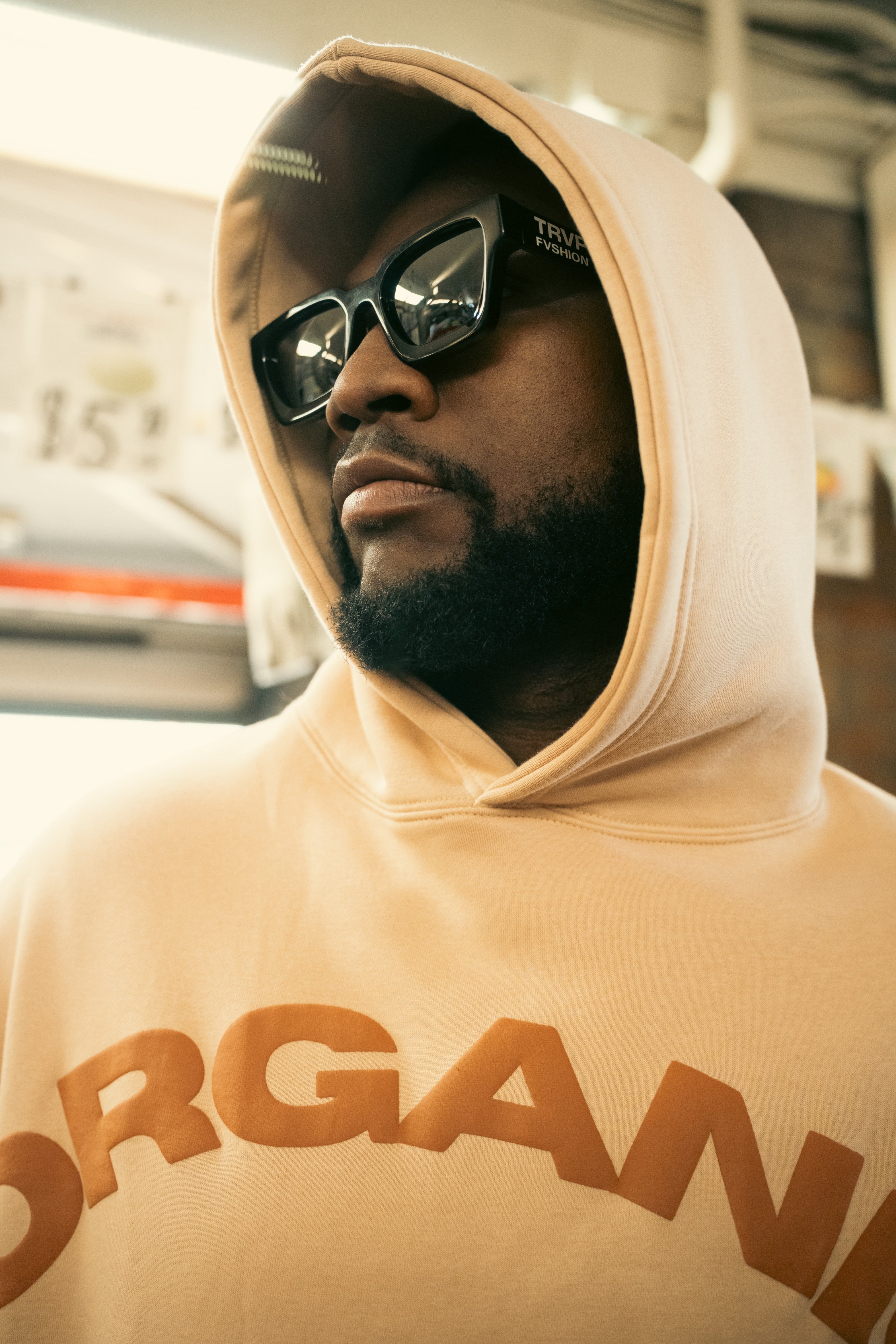 THE ORGANIC CLASSIC HOODIE BIEGE