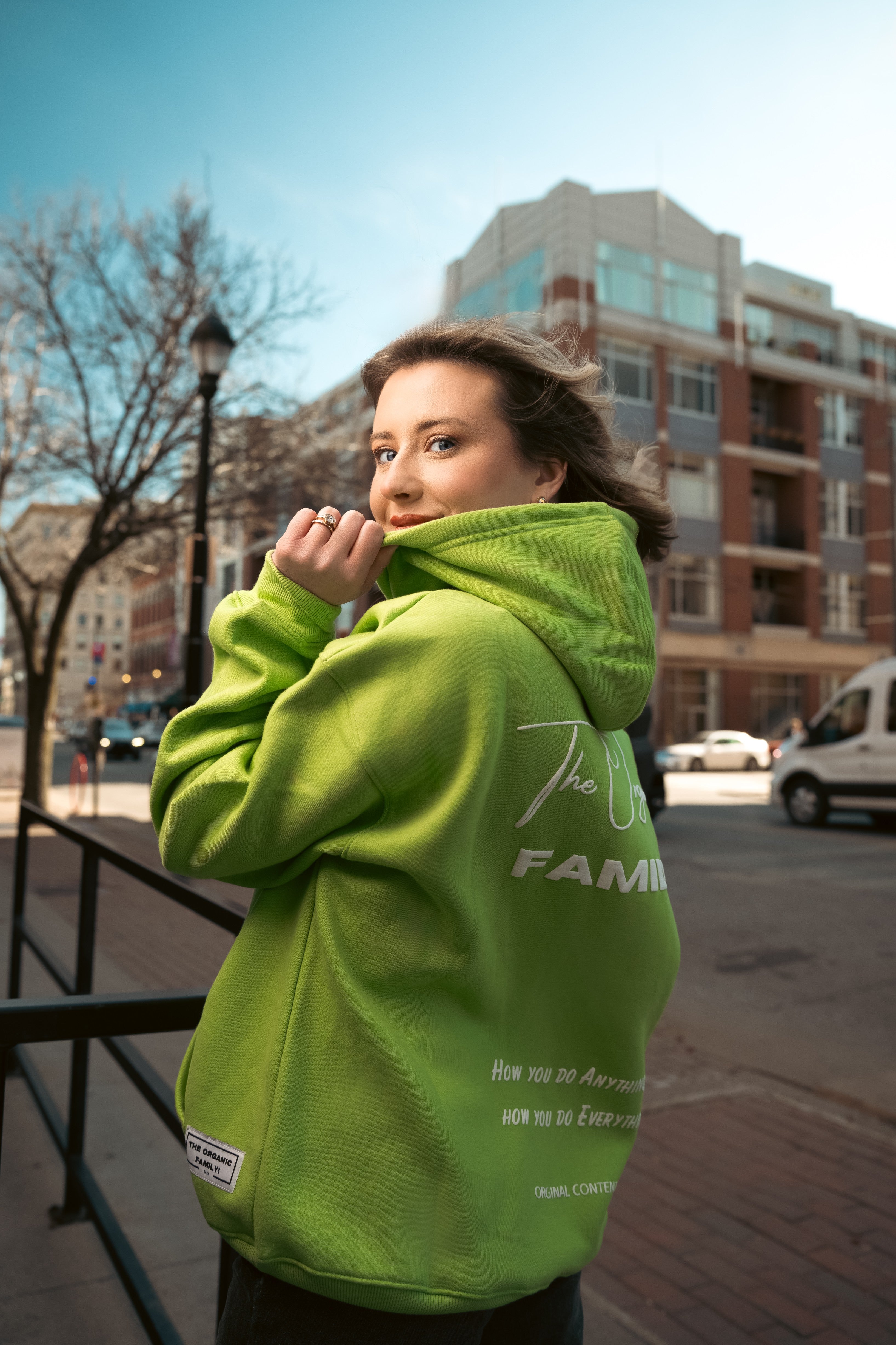 THE ORGANIC  CLASSIC HOODIE GREEN